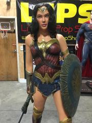 Justice League Wonder Woman