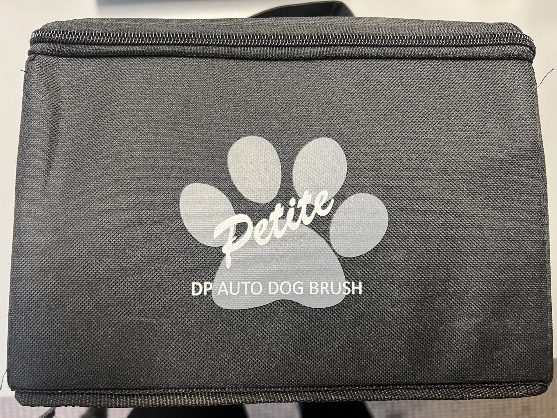 Petite Dp Auto Dog Brush