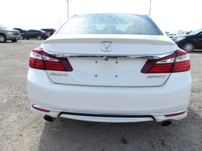 D18 - 2016 Honda Accord Sport