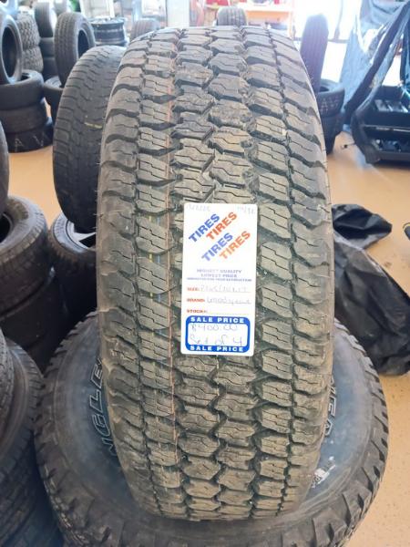 255/75R17 Goodyear Wrangler Duratrac Tires Set of 4