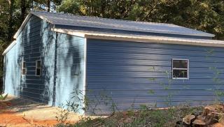 48x31x12 Hercules Barn