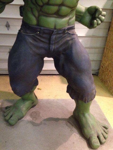 Life Size 2008 Movie Incredible Hulk Theater Display