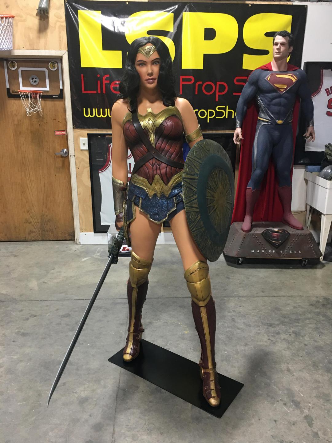Neca life sales size wonder woman