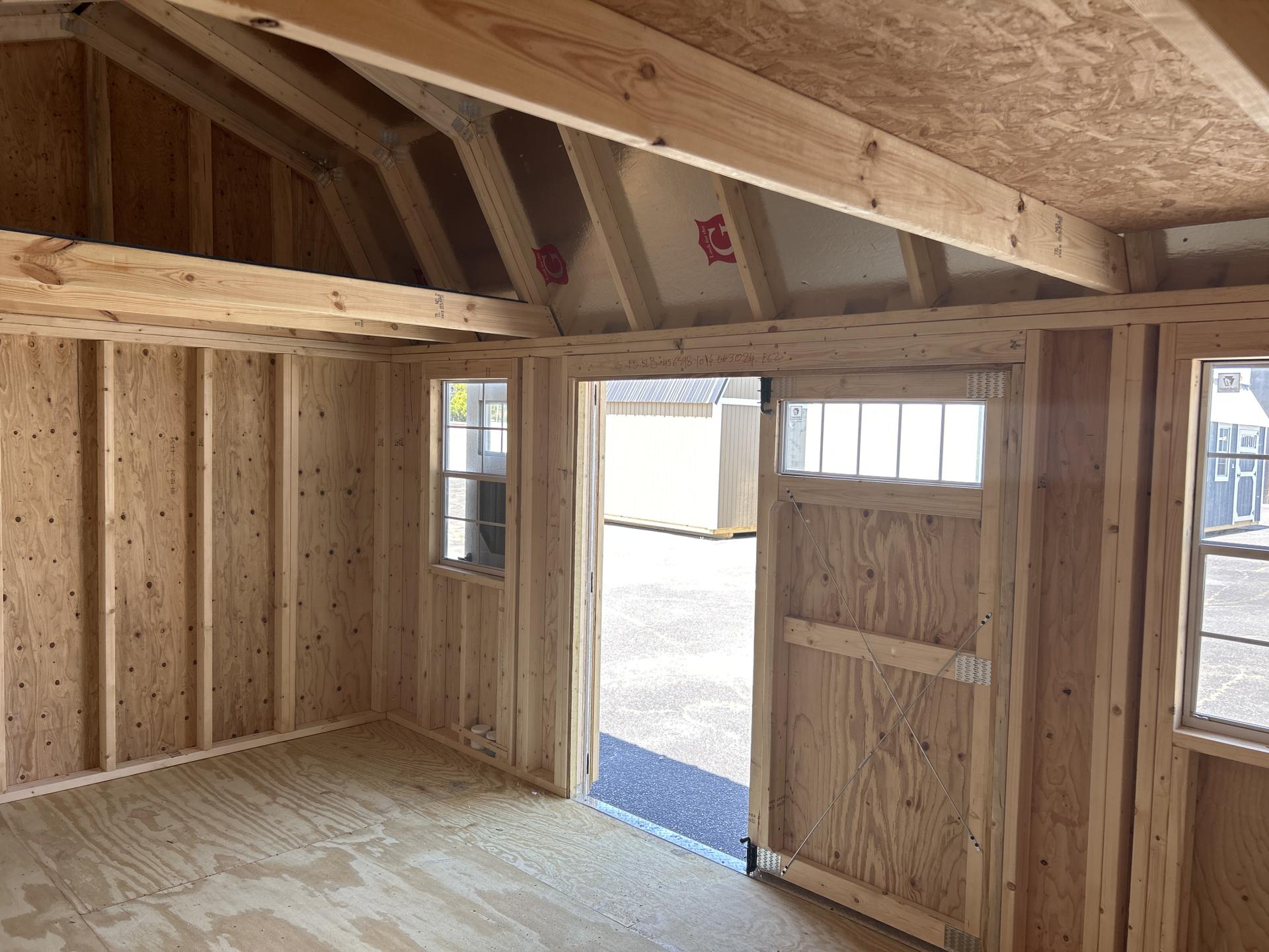 10x16 SIDE LOFTED BARN