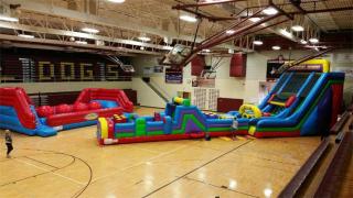 22' Vertical Rush with 40' Obstacle Course