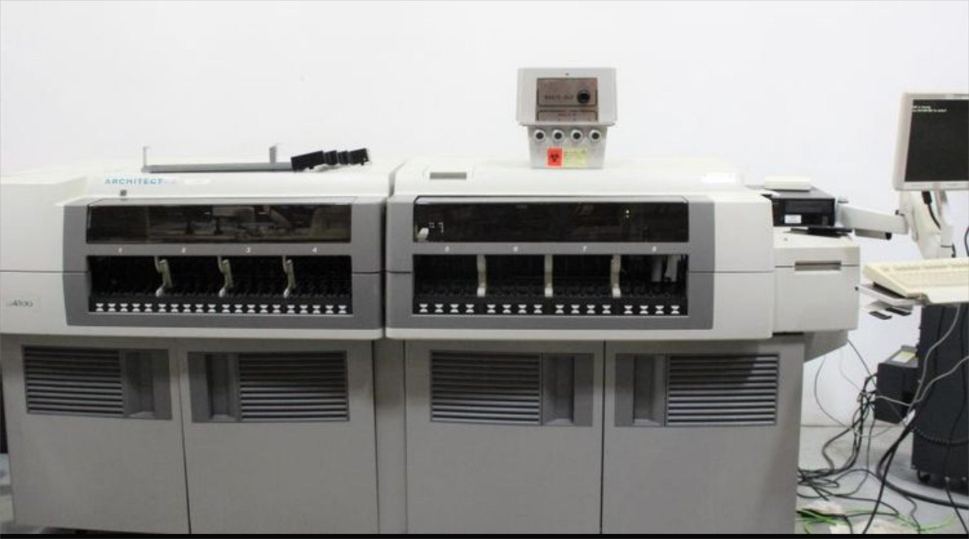 Abbott ARCHITECT Plus ci4100 Integrated Chemistry and Immunoassay Analyzer System