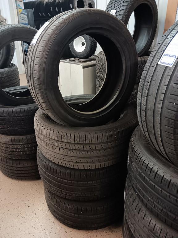 255/50R19 Pirelli Scorpion Verde All Season Tires Set of 4