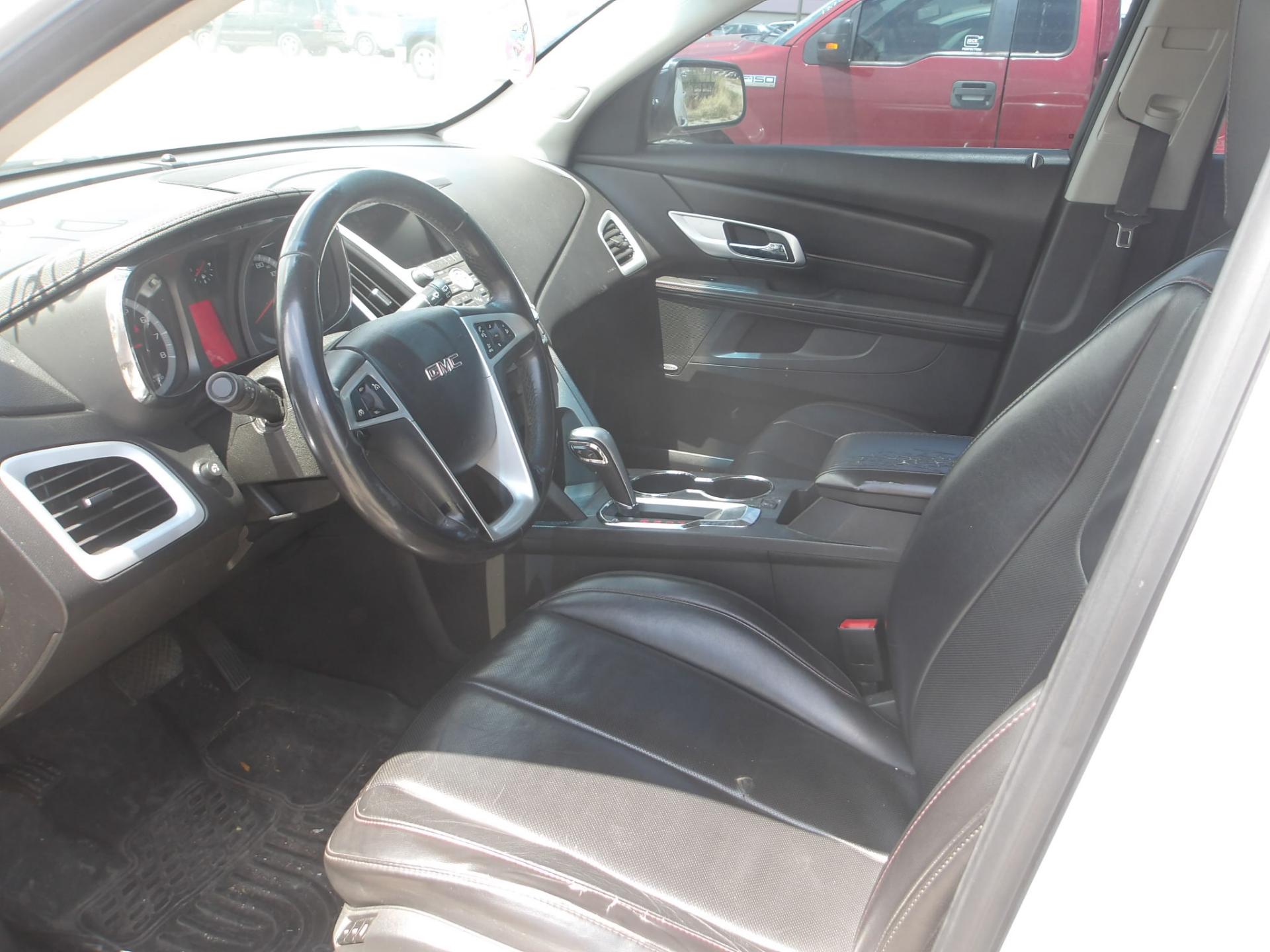 D7 - 2010 GMC Terrain SLT-2