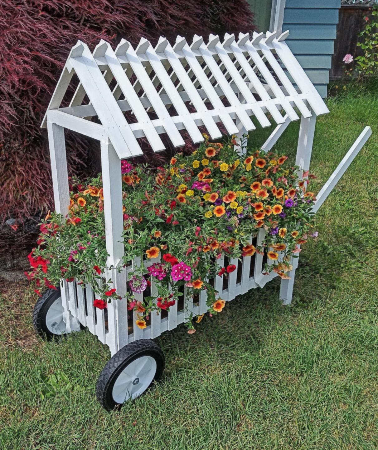 The Traditional Flower Cart