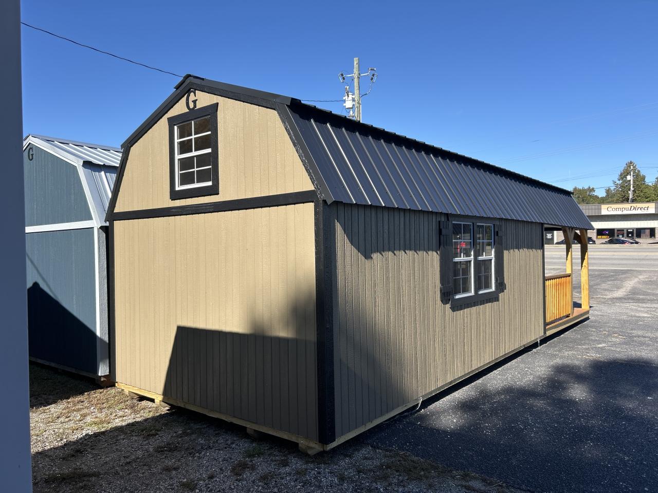 12x32 WRAPAROUND LOFTED BARN CABIN