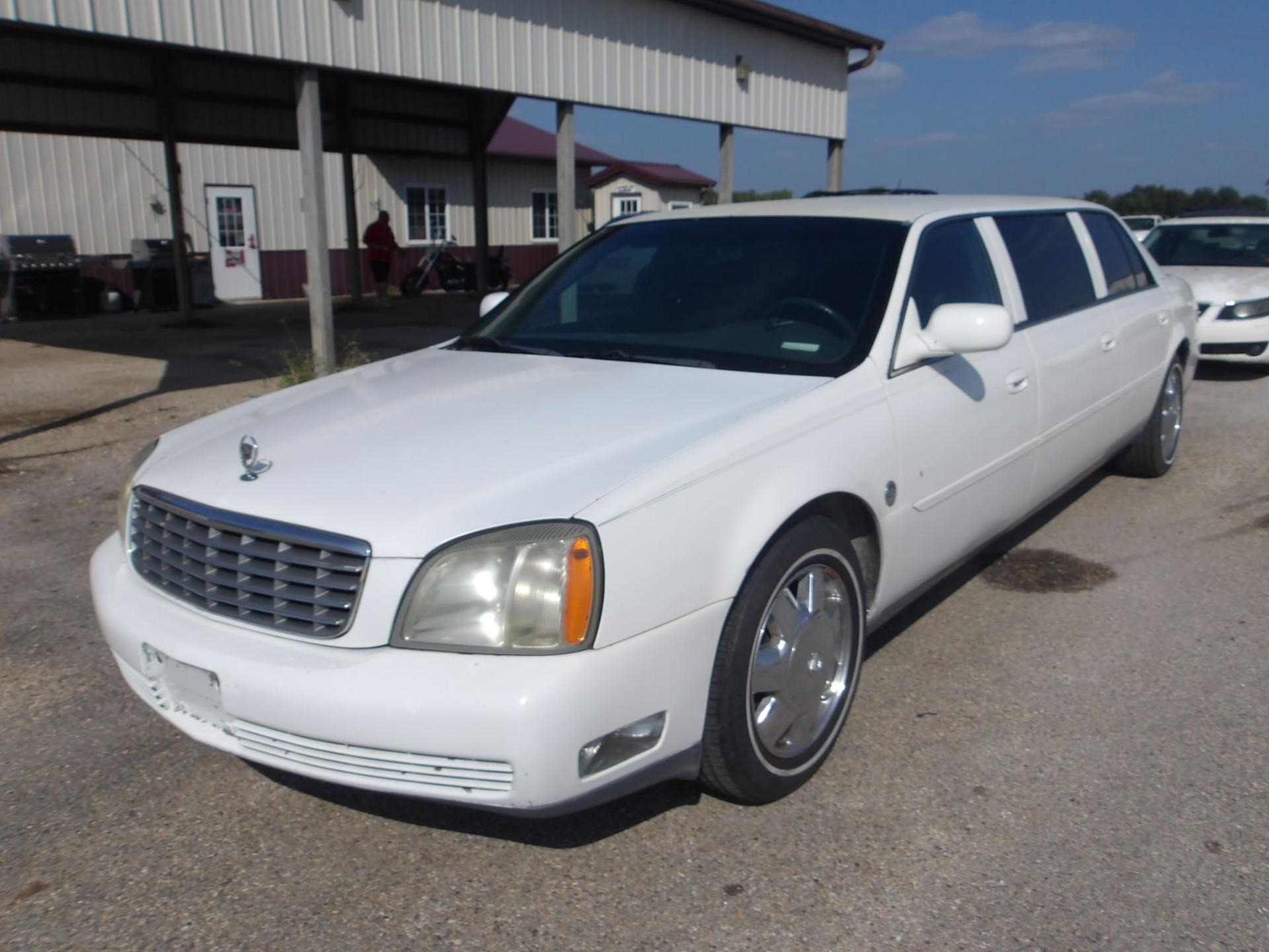 A43 - 2003 Cadillac Deville Limo