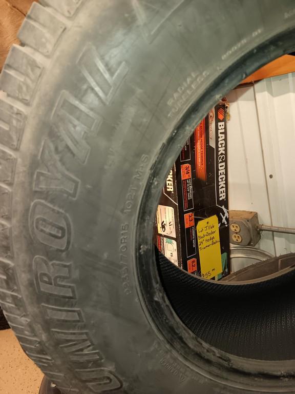 235/70R15 Uniroyal Cross Country Tour Tires Set of 4