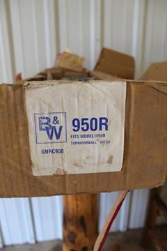 B & W Gooseneck hitch 950R & 1050R - Lot # J1319