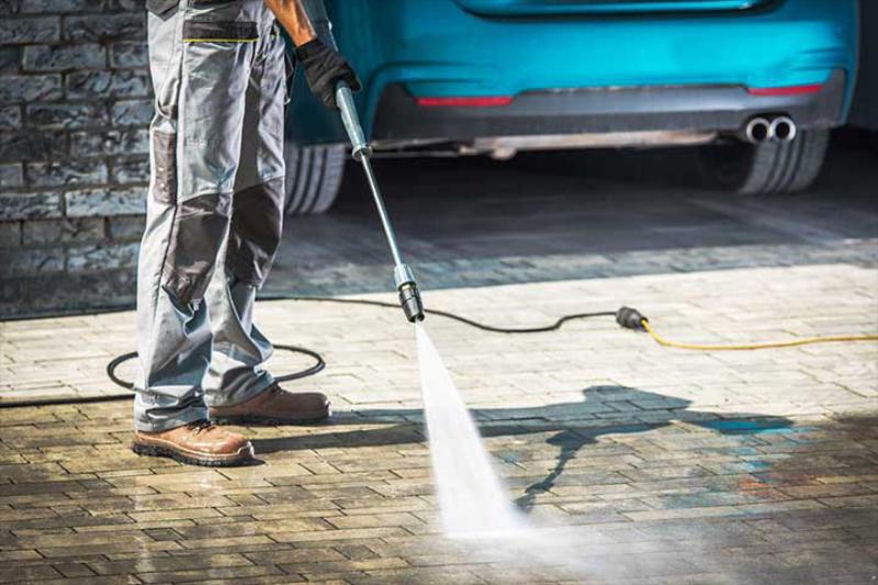 Driveway &amp; Concrete Cleaning