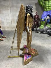 Wonderwoman 1984 Life Size Statue