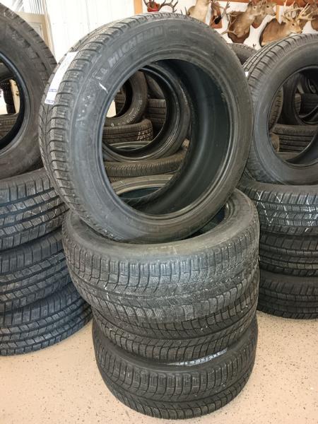 235/50R18 Michelin X-Ice Tires Set of 4