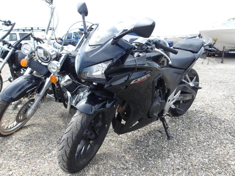 D71- 2013 HONDA CBR500R