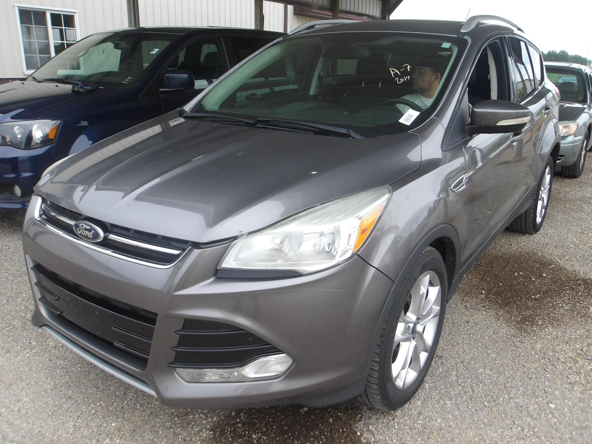 A7 - 2014 Ford Escape Titanium
