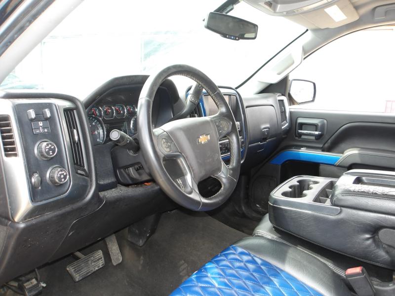 D37 - 2015 Chevrolet Silverado LT