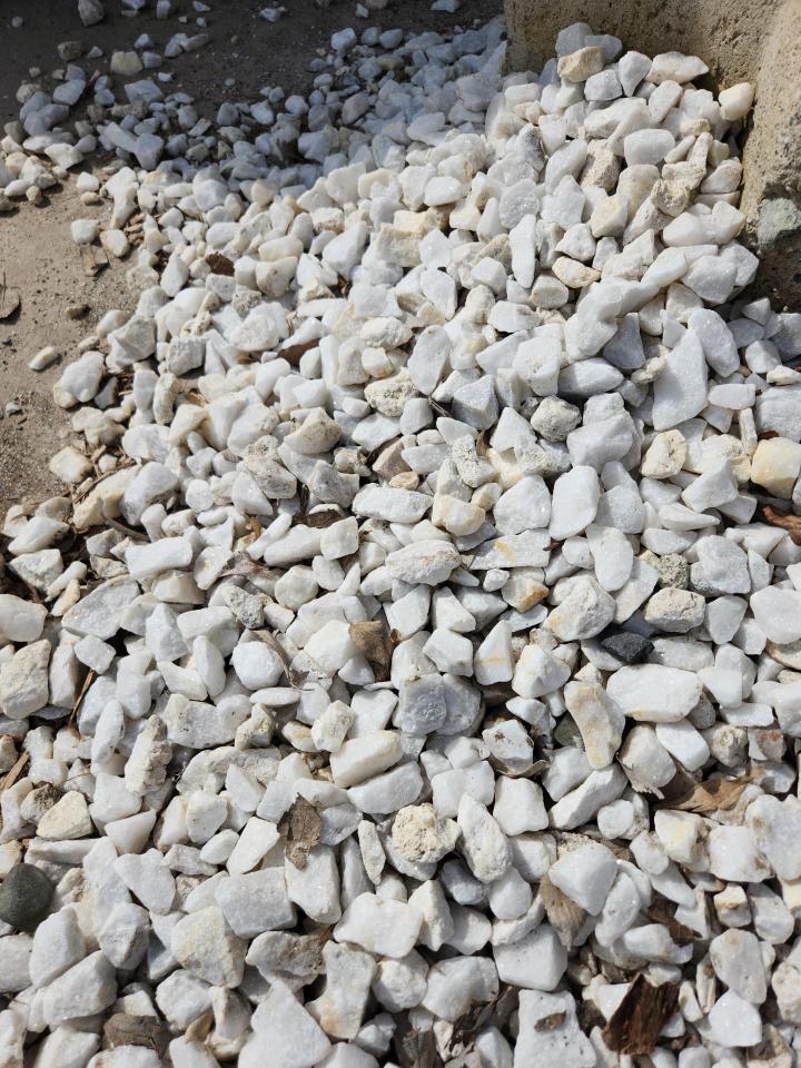 Dolomite White