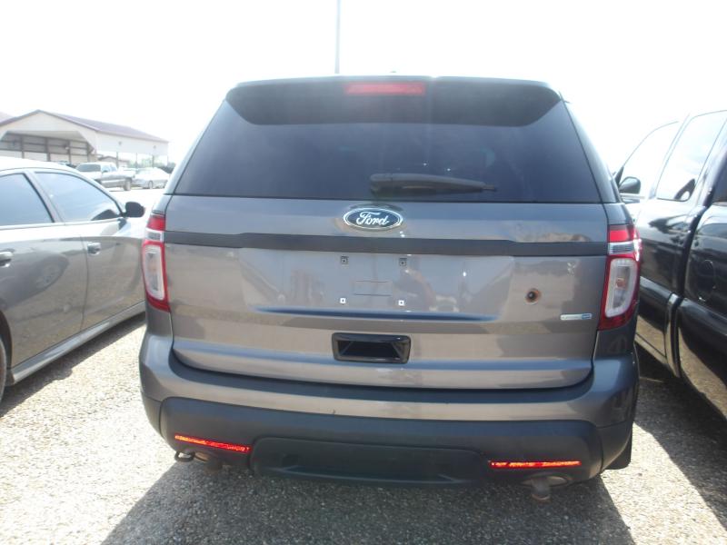 D35 - 2015 Ford Explorer Police Interceptor