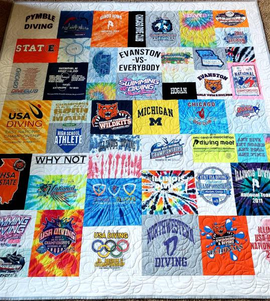Mosaic T-shirt Quilt with Outer Border.