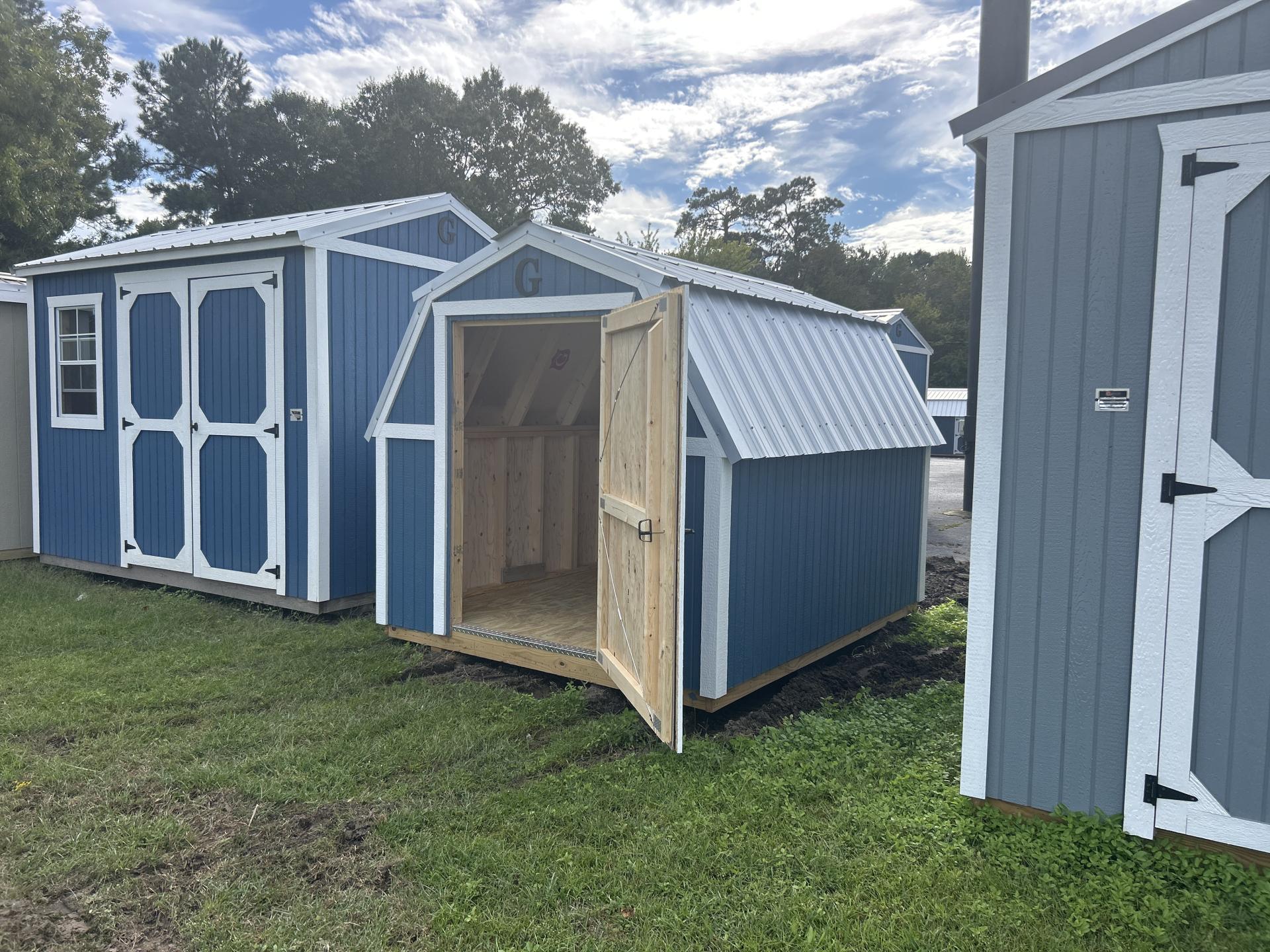 08x10 BARN