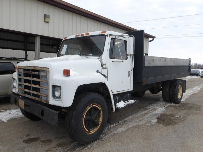 T4 - 1982 International 1724 Dump Truck *** New Car Trade ***
