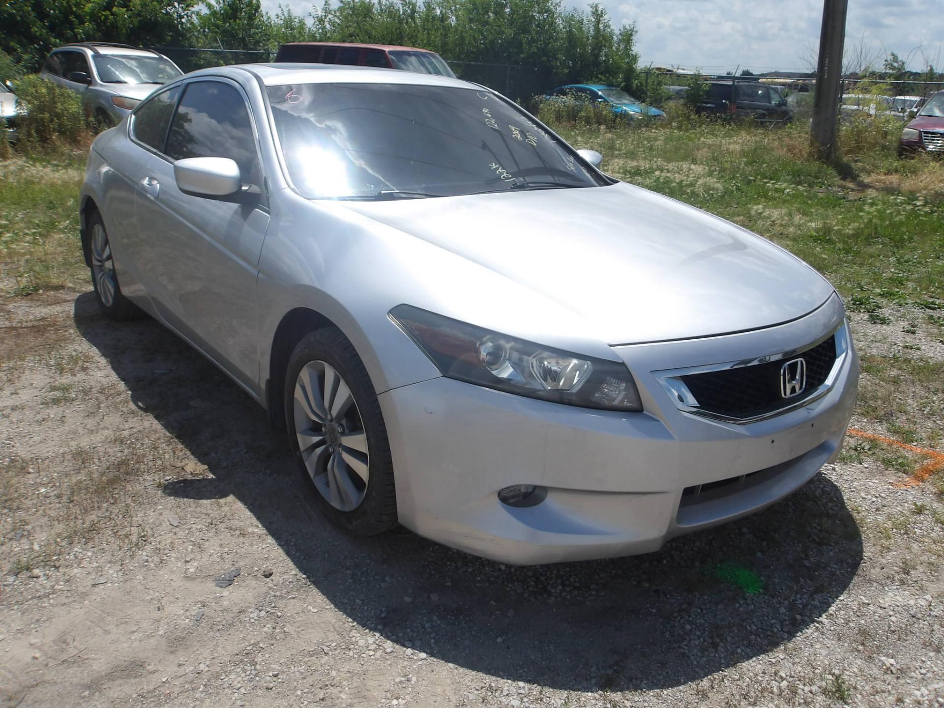 D10 - 2009 Honda Accord EX