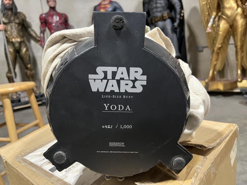 Life Size Sideshow Star Wars Yoda Bust