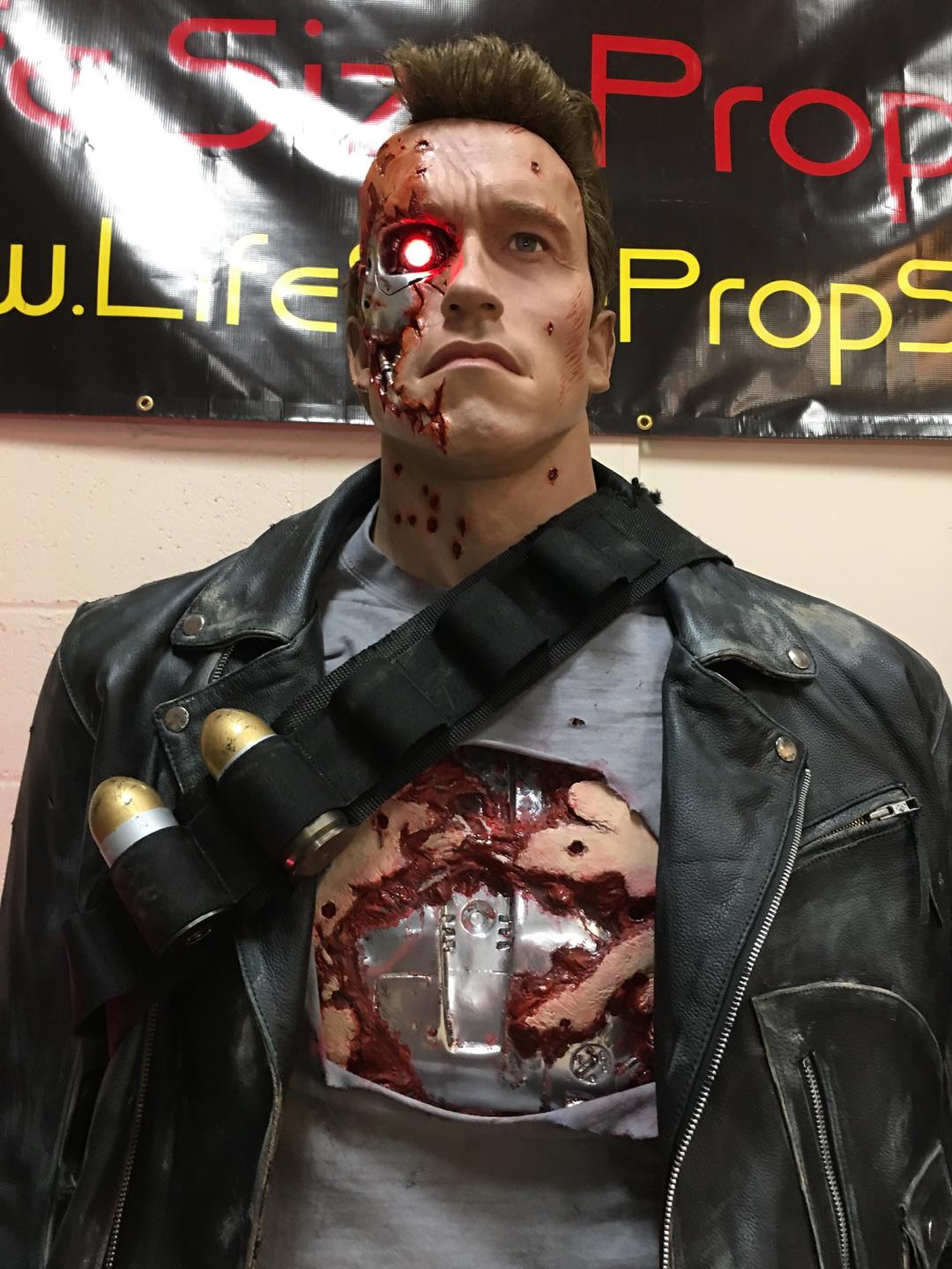 T2 Terminator Battle Damaged Arnold Schwarzenegger