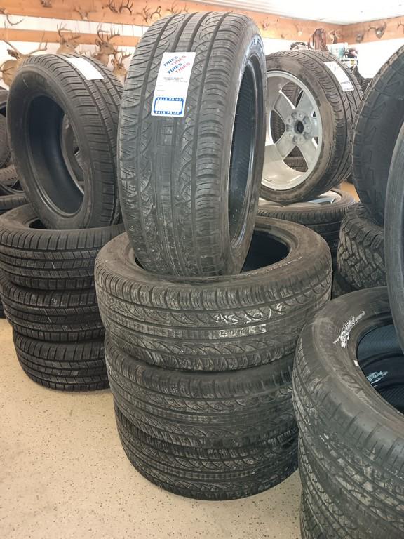275/55R20 BFGoodrich Advantage T/A Sport LT Tires Set of 4