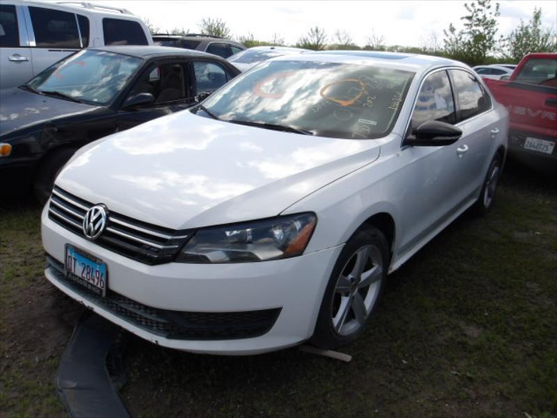 D144 2012 VOLKSWAGON PASSAT SE  *** Mechanics Special ***