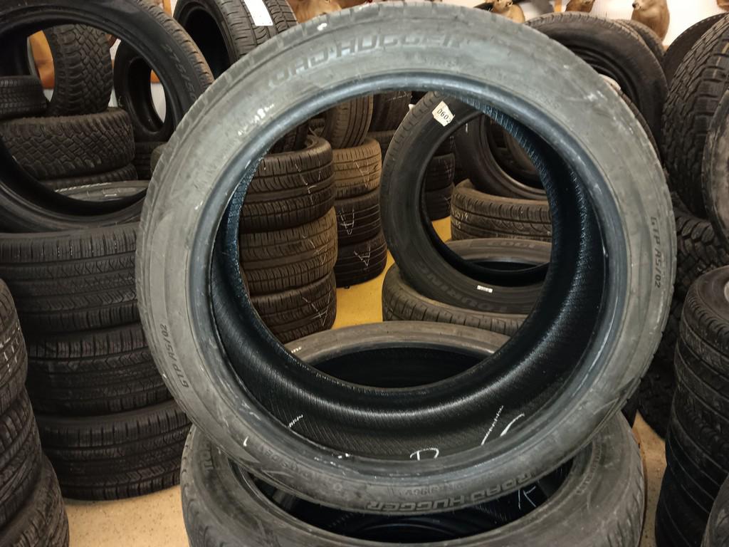 235/40R19 Road Hugger GTP AS/02 Tires Set of 4