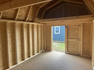 10x16 LOFTED BARN