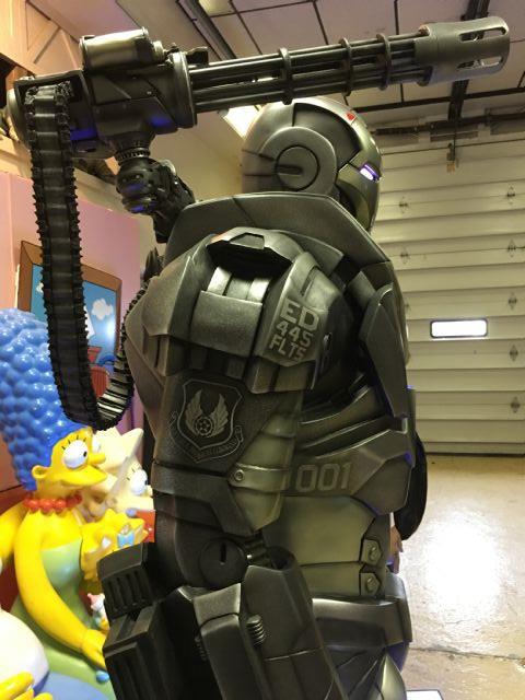 Life Size Marvel Avengers Ironman War Machine