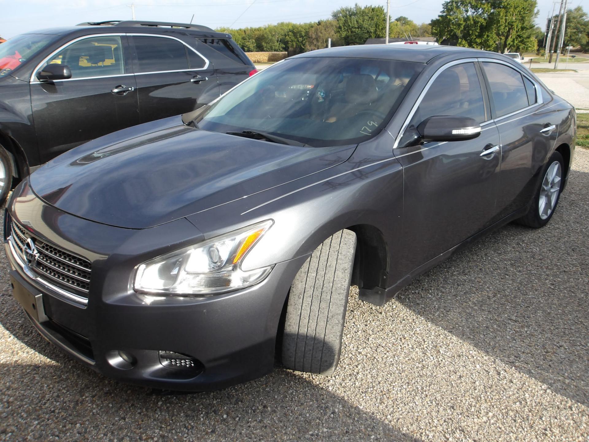 A10 - 2011 Nissan Maxima