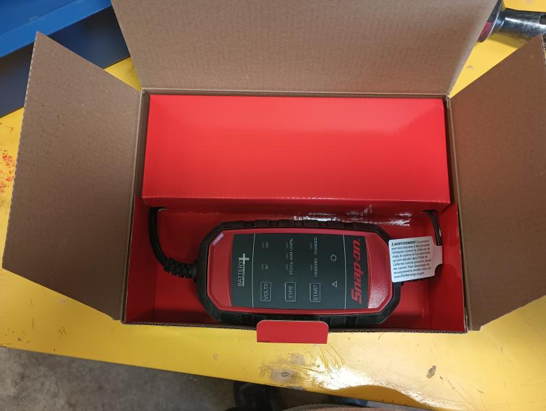 Snap On Battery Maintainer New In Box