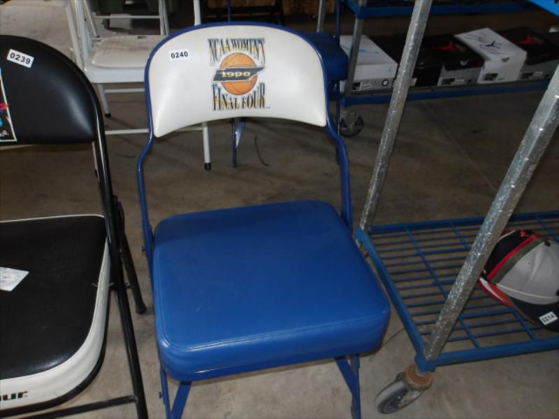 STADIUM  CHAIR