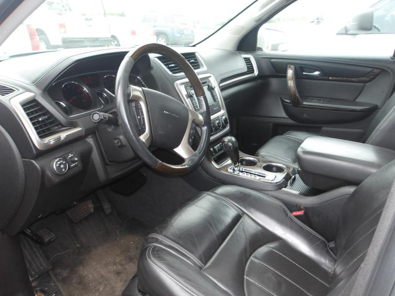 D25 - 2013 GMC Acadia Denali