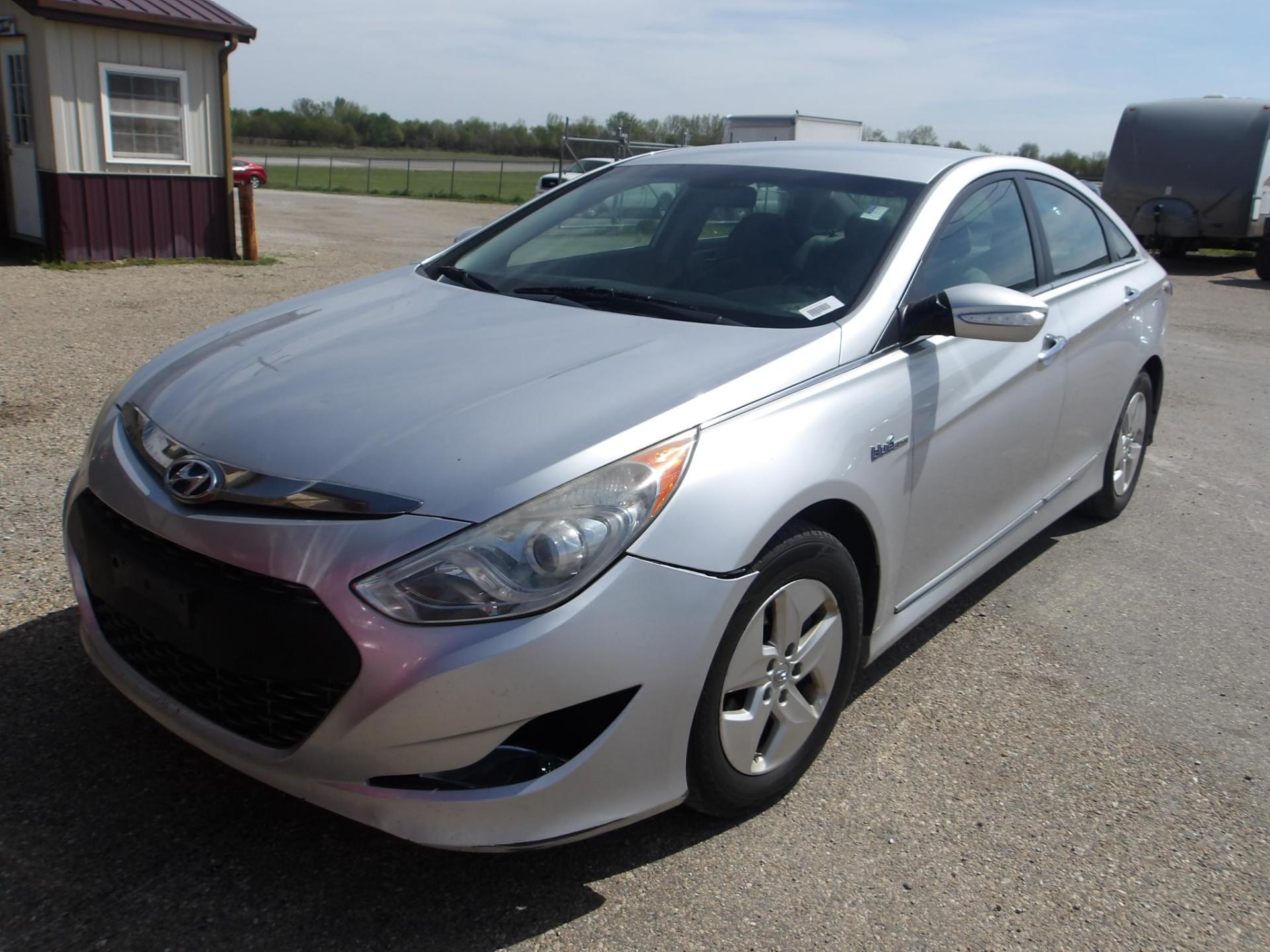 A24 - 2011 Hyundai Hybrid