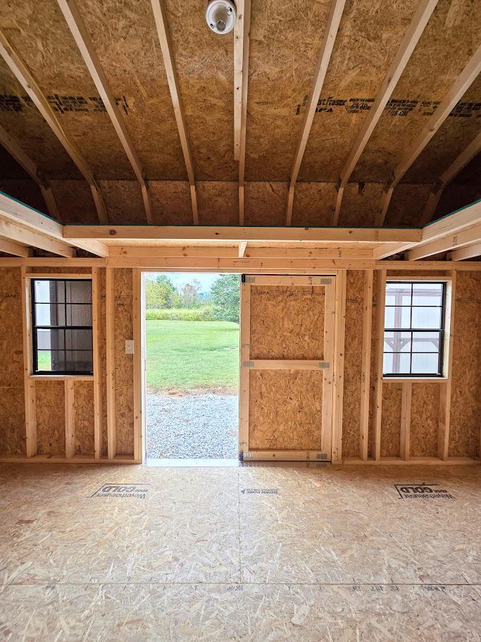 $228 DOWN -$228/MO - $640 OFF! $5,769 - 10X16 BARN W/ELECTRICAL. - NO CREDIT CHECK -FREE DELIVERY & BLOCKS (50-MILES)