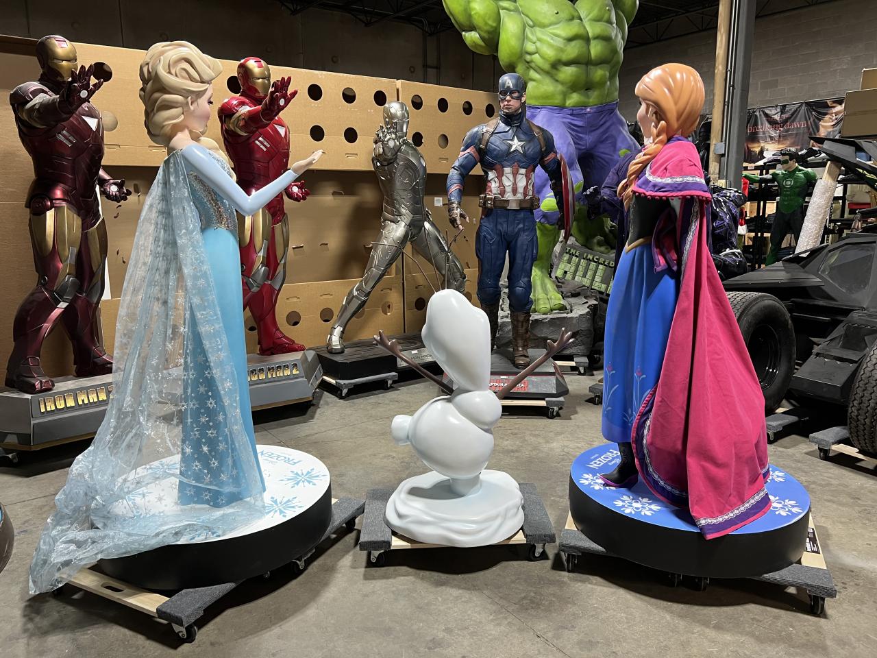 Life Size Frozen Anna, Elsa and Olaf