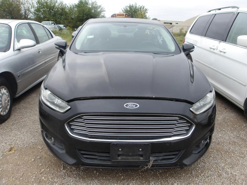 D29 - 2013 Ford Fusion SE