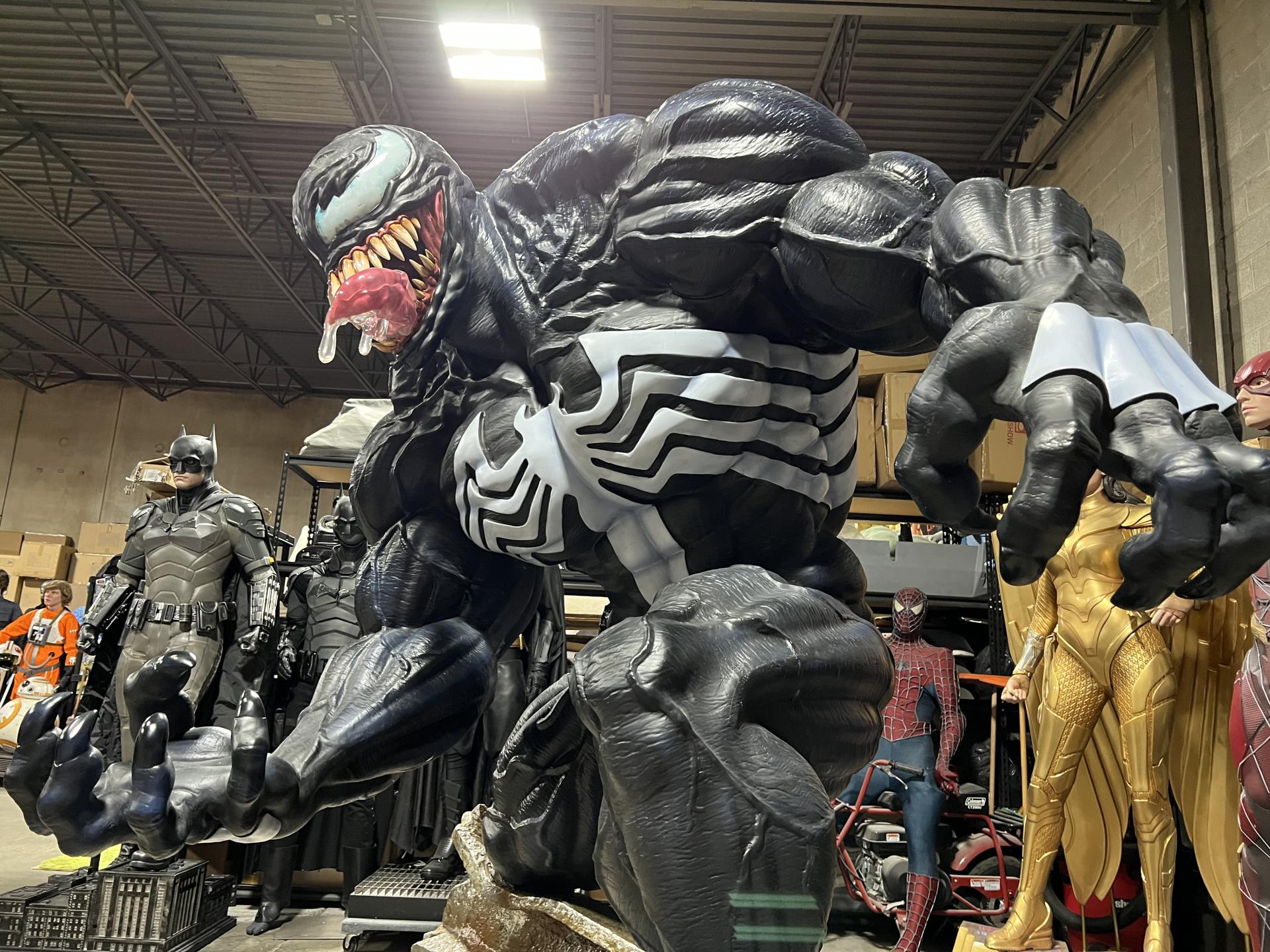 Marvel Beast Kingdom Venom
