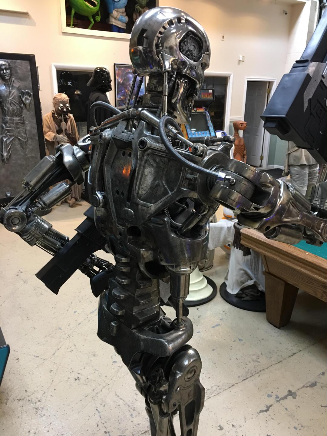 Sideshow Terminator T-800 Second Version Endoskeleton