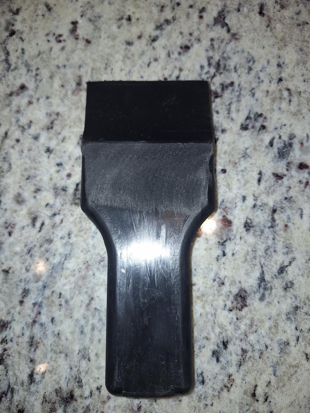 POUNDING WEDGE