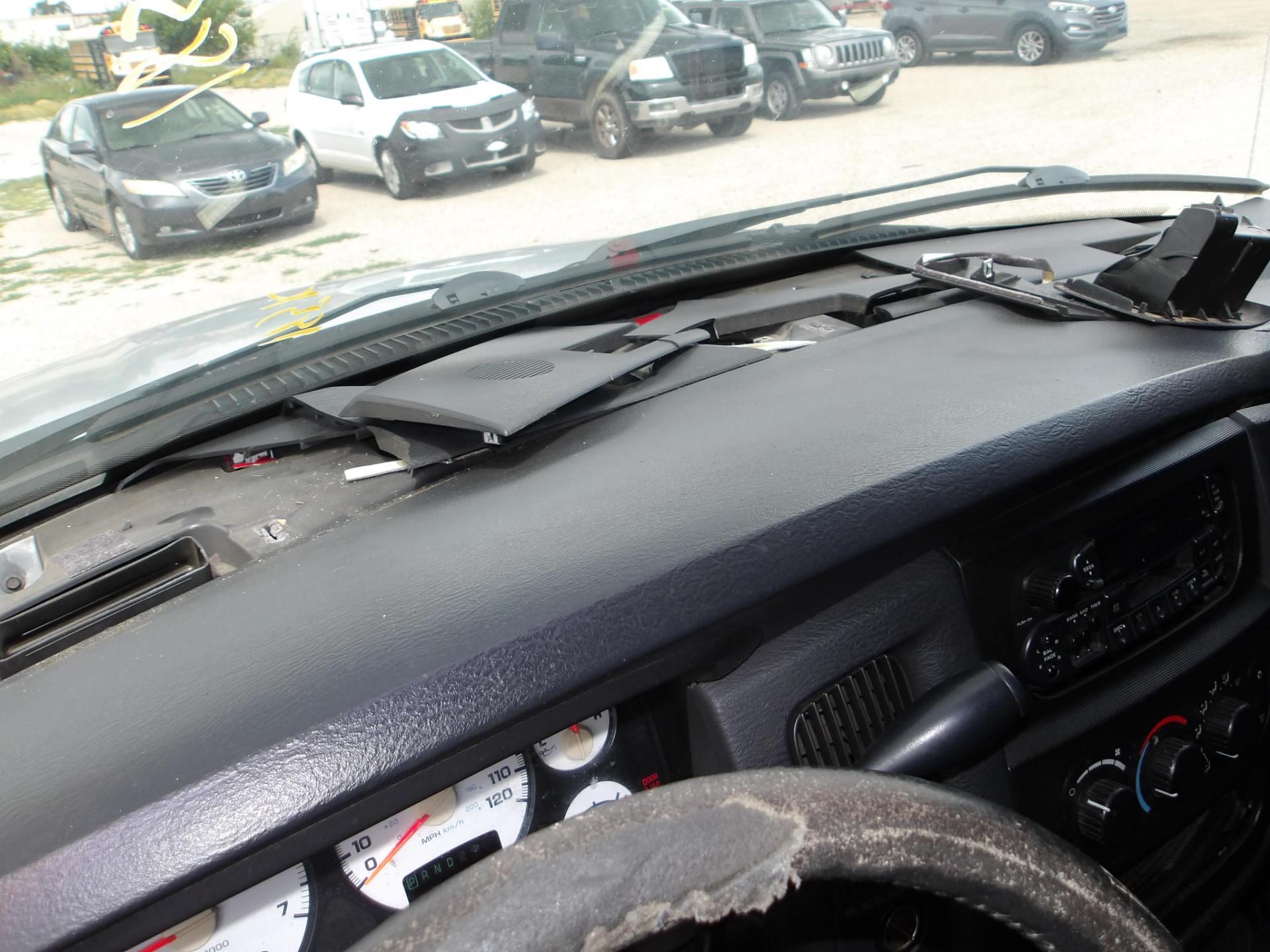 D37 - 2002 Dodge ram 1500