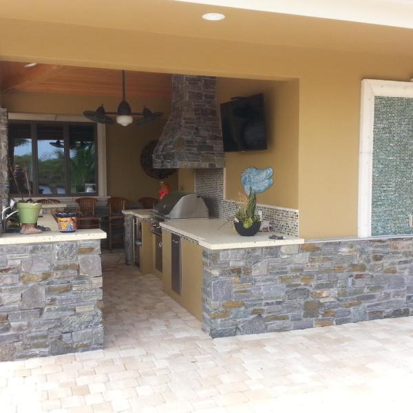 Florida Falls and Stone Company In Fort Pierce FL | Outdoor Kitchens