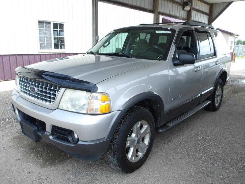 AC9 - 2005 Ford Explorer